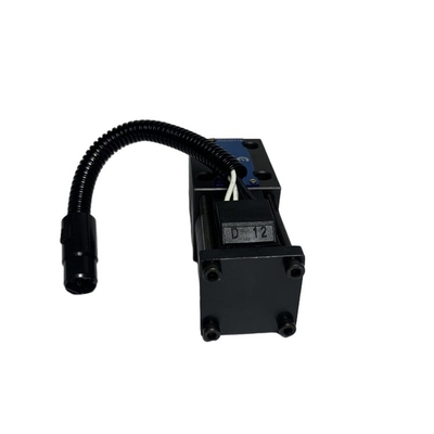 FD20-30 CPCD20-30 KA-D12-42/12N53-82551 포크리프트 부품 135L3-82001에 대한 12V 솔레노이드 밸브