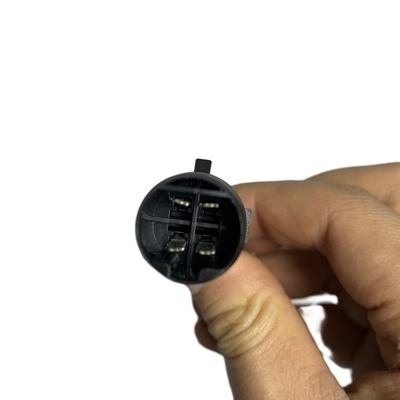 FD20-30 CPCD20-30 KA-D12-42/12N53-82551 포크리프트 부품 135L3-82001에 대한 12V 솔레노이드 밸브
