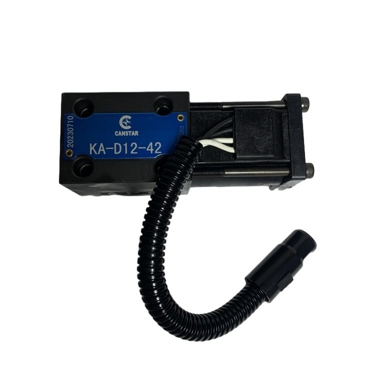 FD20-30 CPCD20-30 KA-D12-42/12N53-82551 포크리프트 부품 135L3-82001에 대한 12V 솔레노이드 밸브