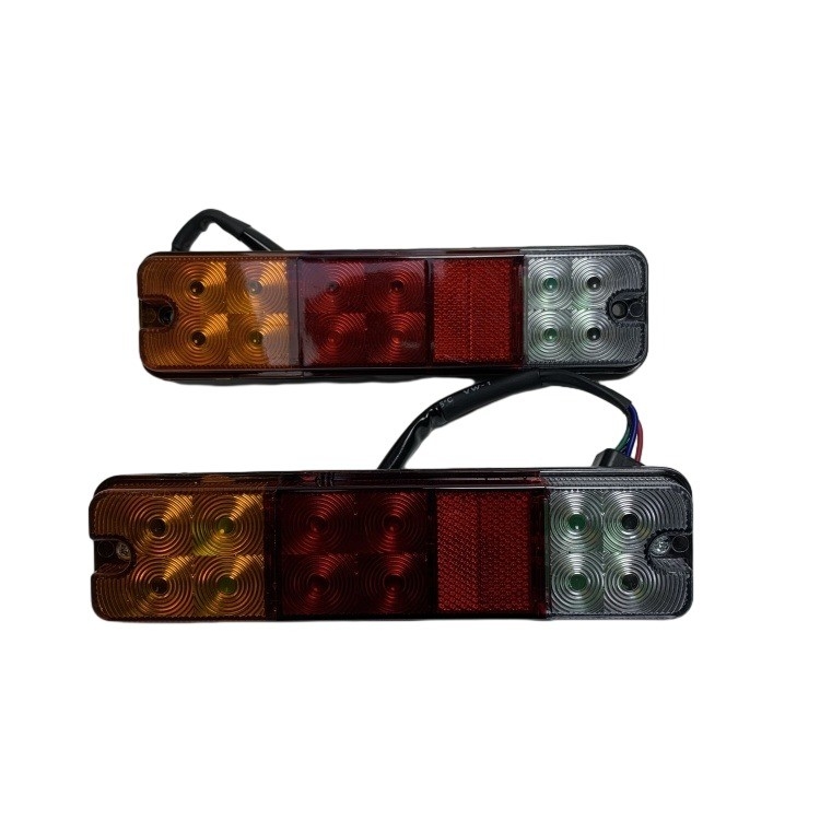 포크리프트 모델 CPC D 10-35 후면 조합등 OEM NC9717-770100-001 식품점용